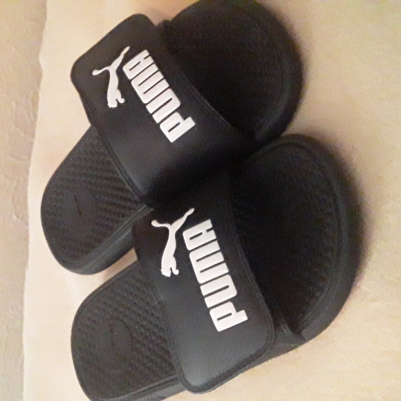 Puma Slides - Picture 2 of 6